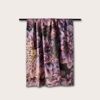Dahlia Tablecloth